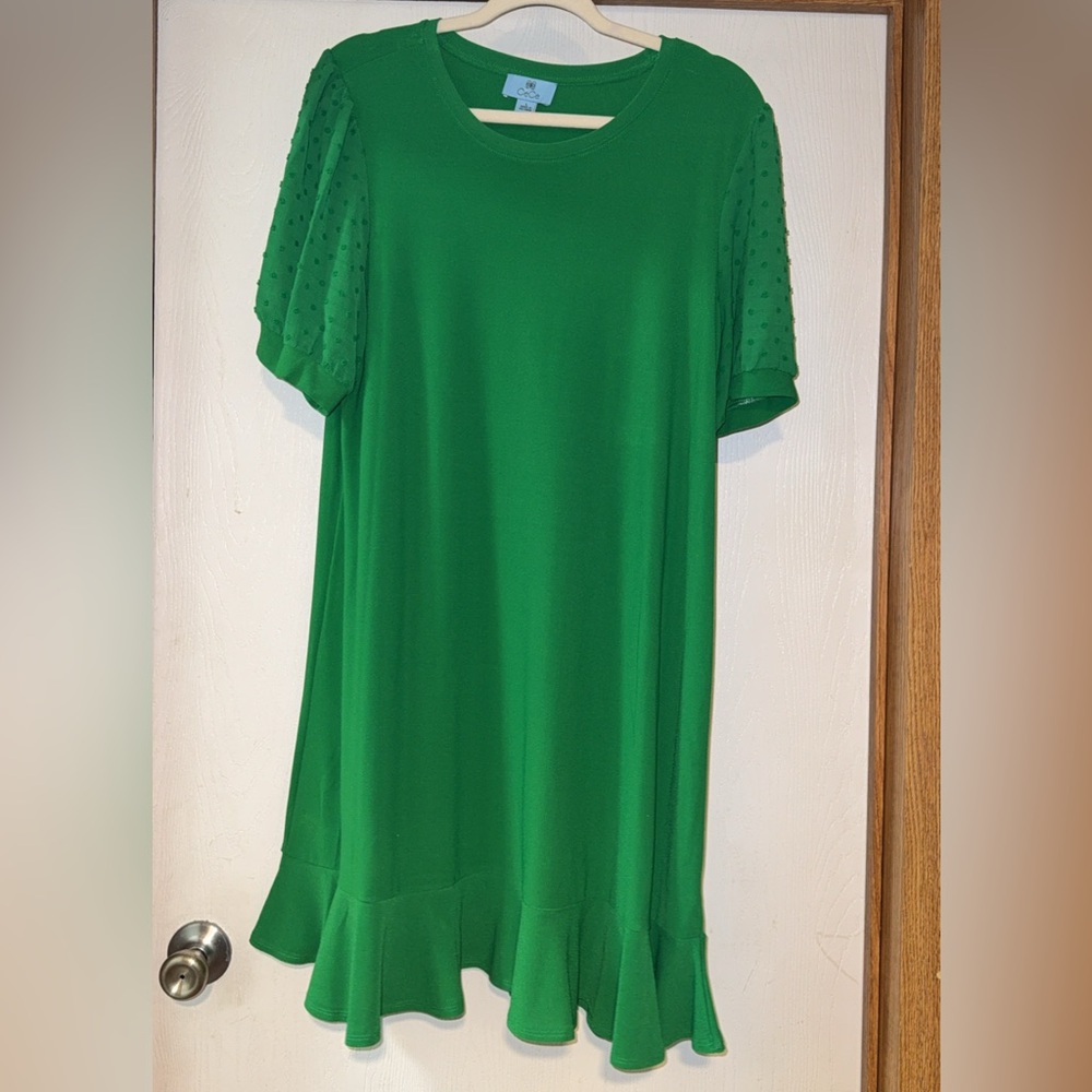 CeCe Green Puff Sleeve Dress - Picture 2 of 6